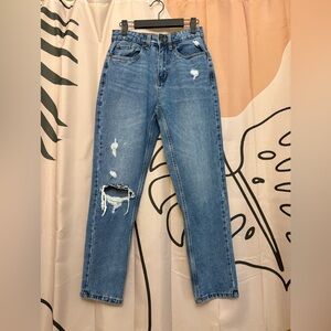 🦋2 For $50🦋High-Rise Refuge Boyfriend Jeans